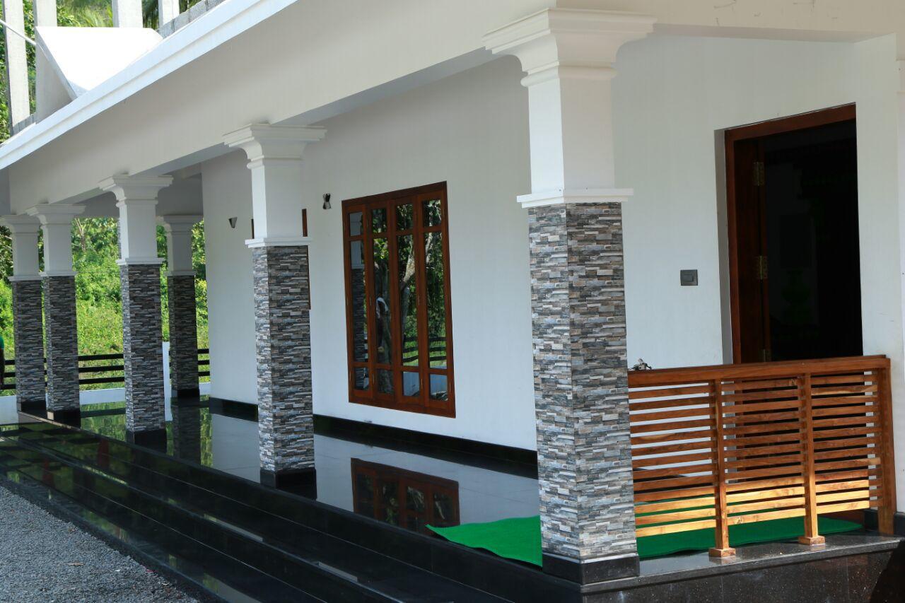 Sri Lakshmi Gardens Thekkady Exterior foto