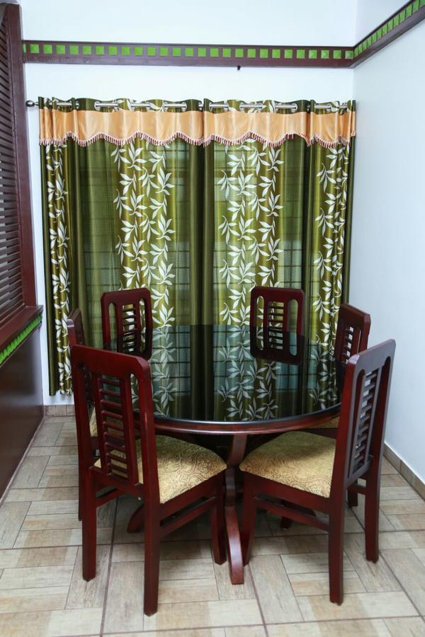 Sri Lakshmi Gardens Thekkady Exterior foto